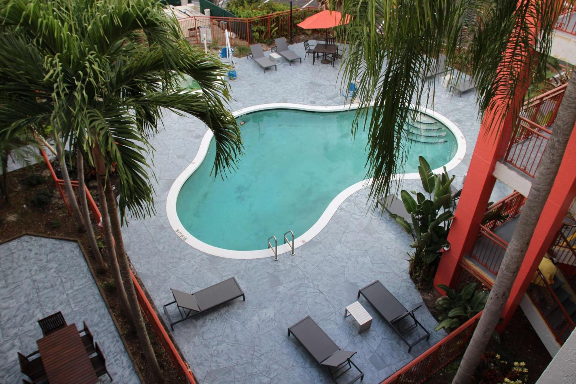 Boca Suites Deerfield Beach; Surestay Collection By BW Exterior foto