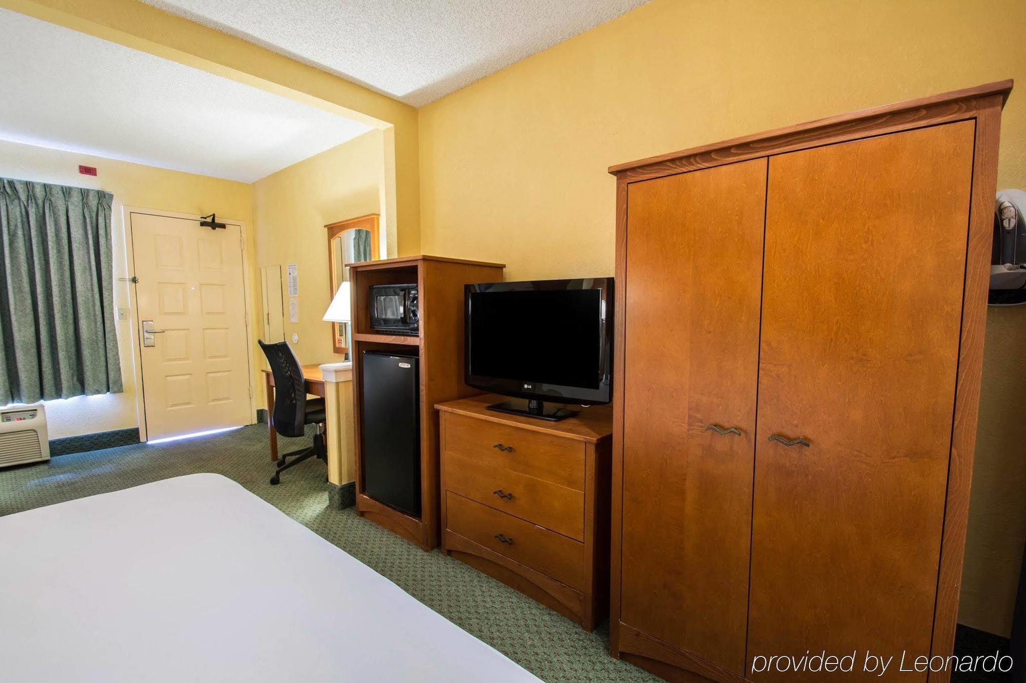 Boca Suites Deerfield Beach; Surestay Collection By BW Exterior foto