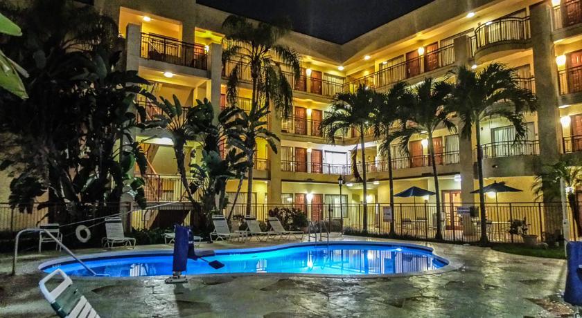 Boca Suites Deerfield Beach; Surestay Collection By BW Exterior foto