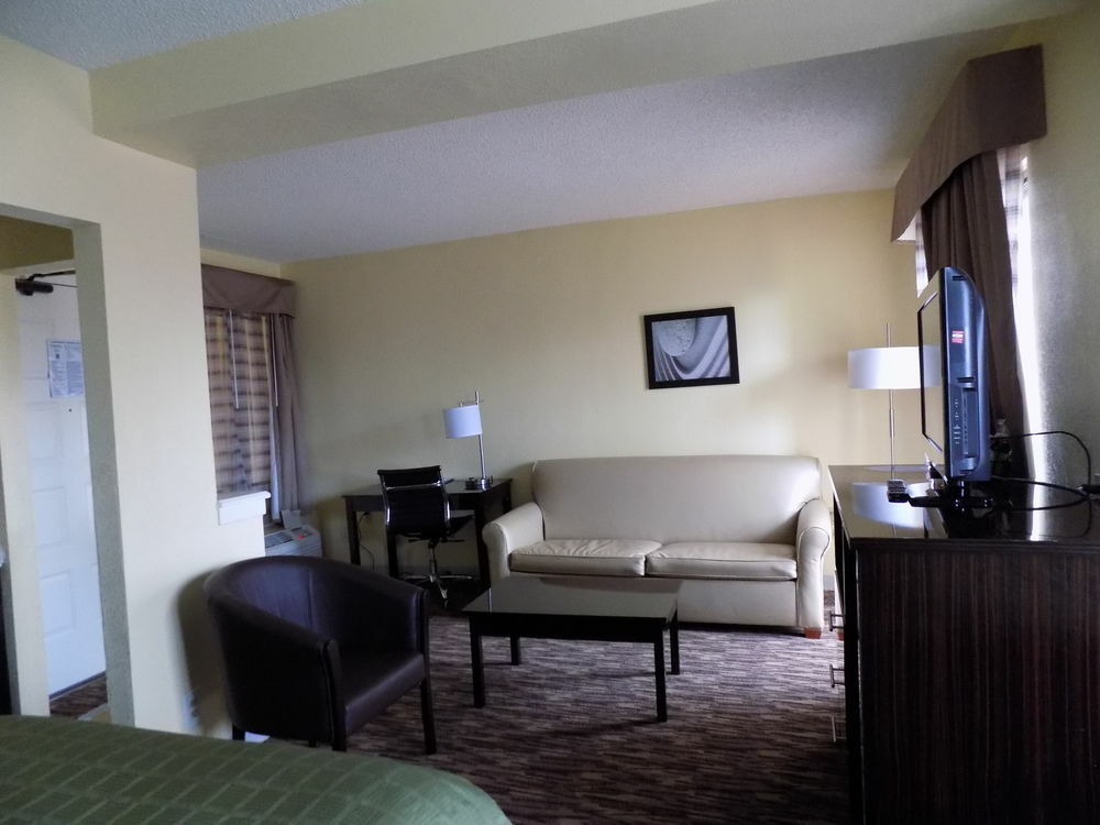 Boca Suites Deerfield Beach; Surestay Collection By BW Exterior foto